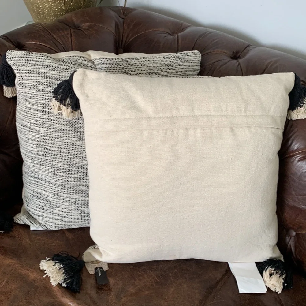 Marlo Lorenz Bradford two tone Corner tassels pillows set of two black beige NWT